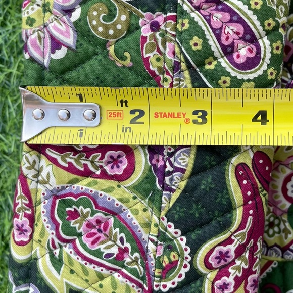 Vera Bradley tote Preowned like new condition 14x13 casual paisley print - Picture 6 of 7